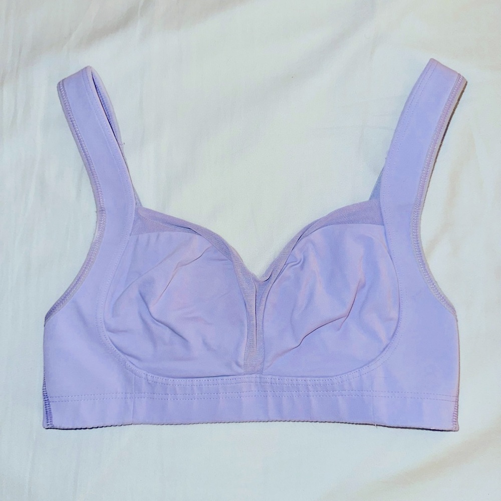 Lululemon Athletica Lilac Ta Ta Tamer III Sports Bra 32C